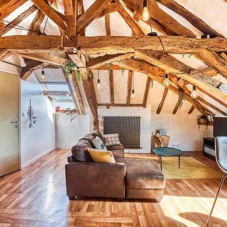 Apartamento Sous Les Toits Vue Loire Bouchemaine Exterior foto